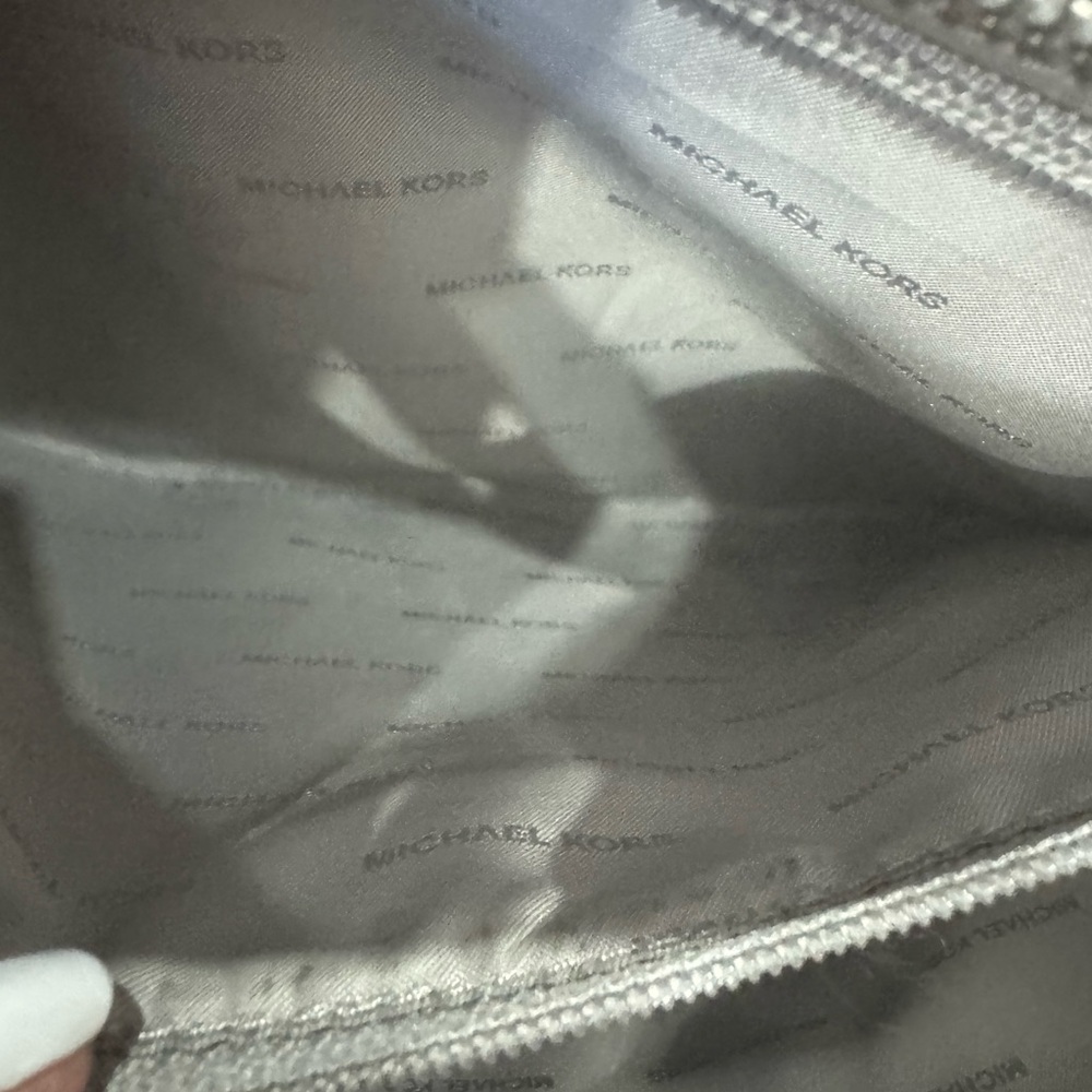 NWOT Michael Kors Gray Pebbled Leather Tote - Picture 14 of 15